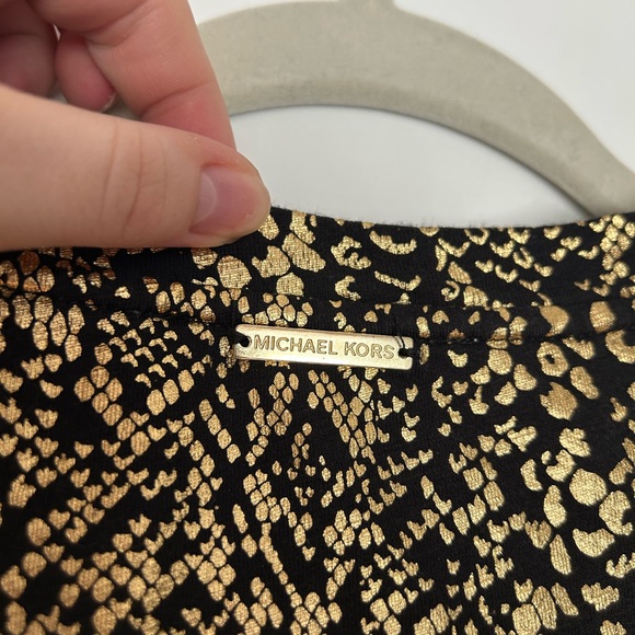 🐍 Michael Michael Kors Gold and Black Snakeskin Top - Size L - Picture 6 of 6